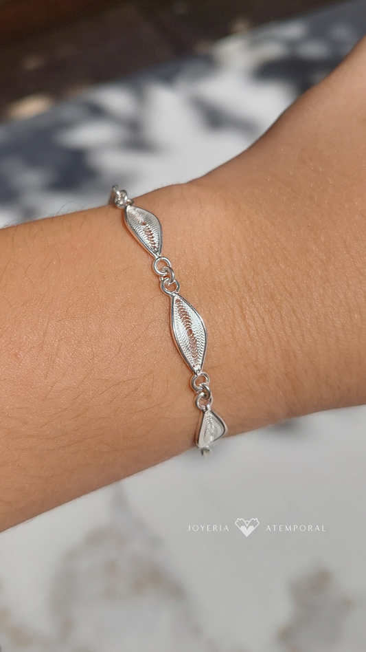 Pulsera Filigrana de plata Almendras