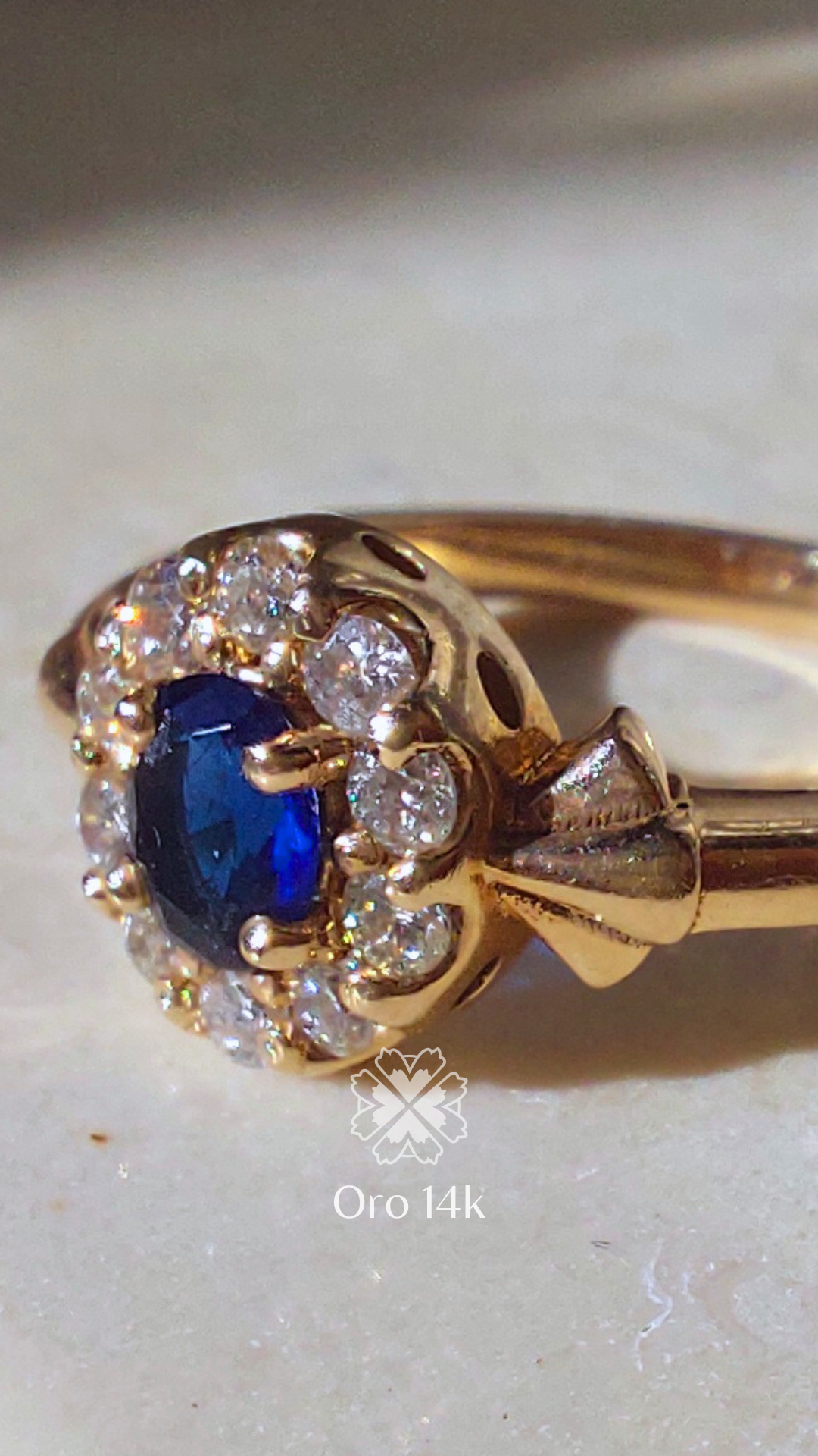 Anillo Emilia - Zafiro