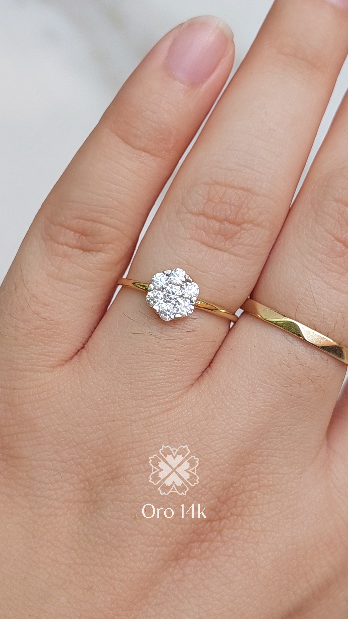 Anillo Promesa Rosa blanca