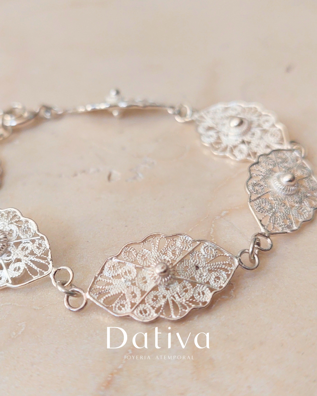 Pulsera Sendero Hojas de Luz