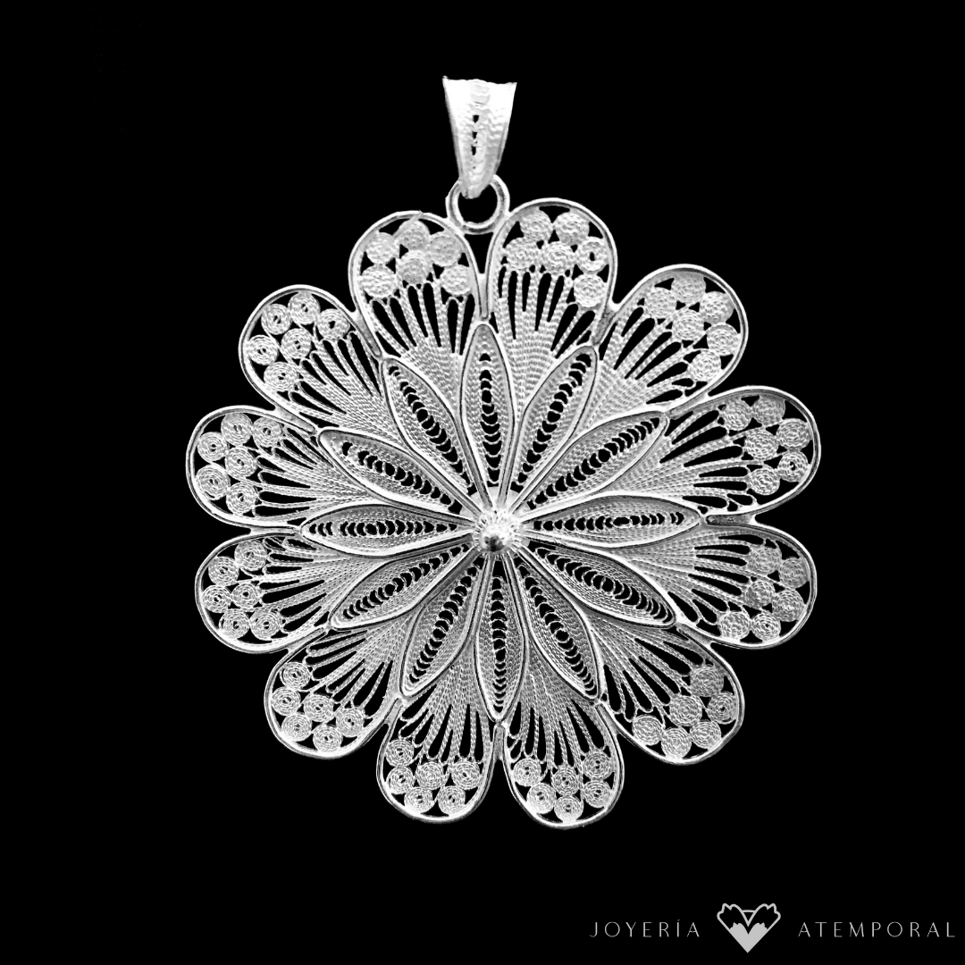Dije de Filigrana Flor Grande