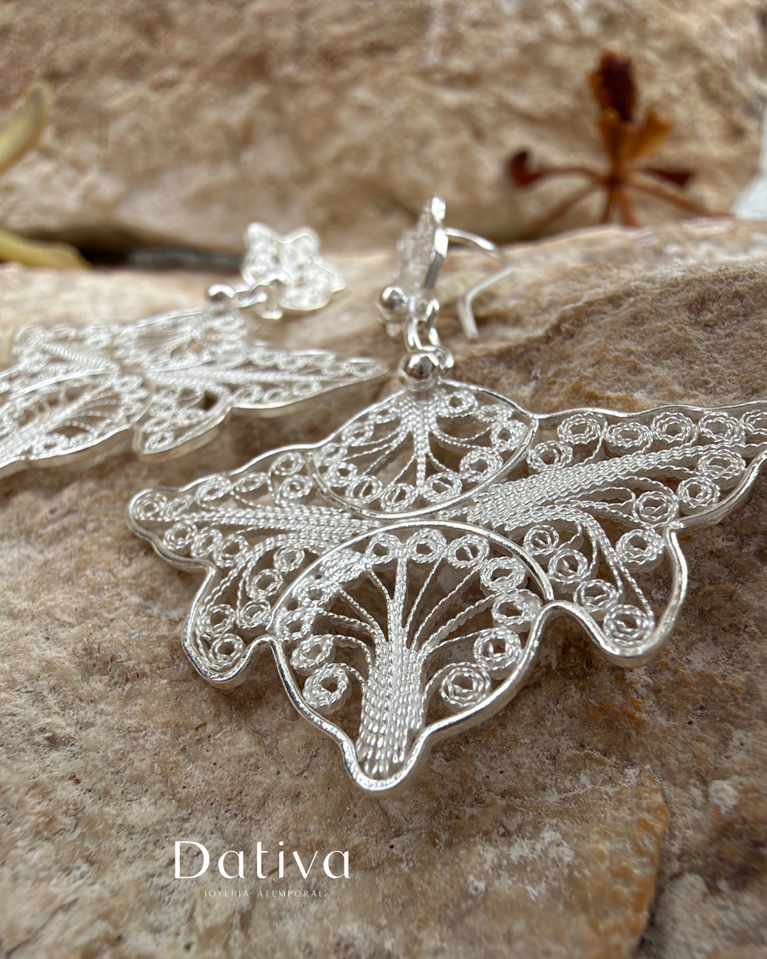 Aretes Encanto Floral