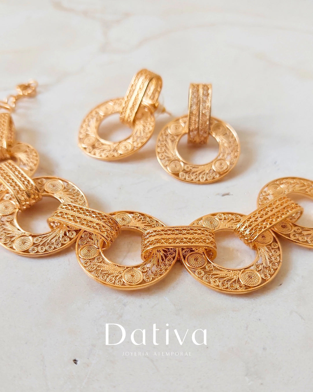 Aretes Vínculo Infinito