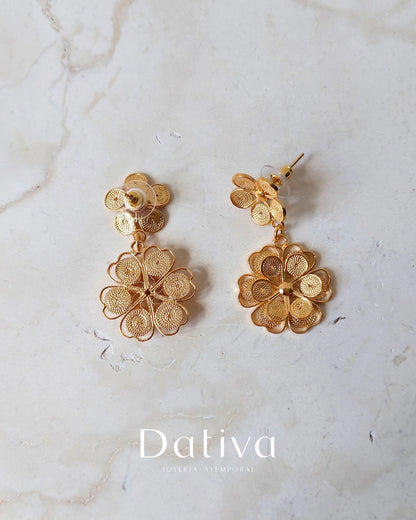 Aretes Florecer Eterno