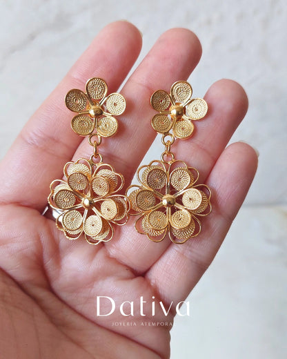 Aretes Florecer Eterno