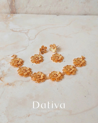 Aretes Florecer Eterno